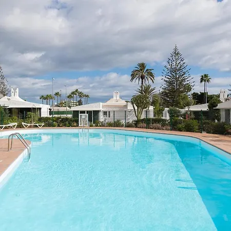 Stunning Bungalow Dragon Club Ii Holiday home *